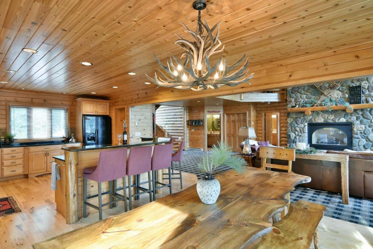 Majestic Moose Lodge Home Cable Esterno foto