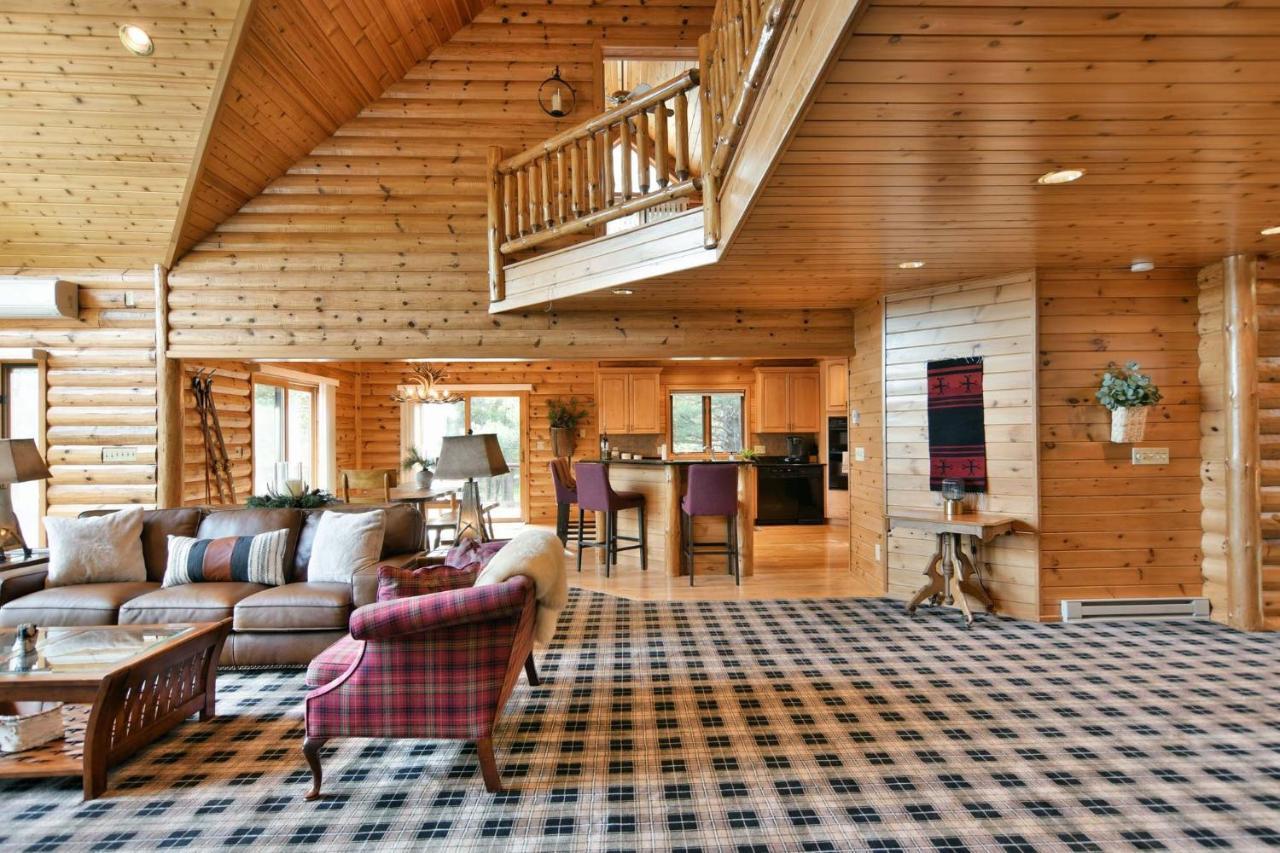 Majestic Moose Lodge Home Cable Esterno foto